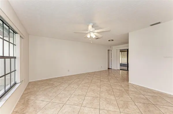 4621 35TH CT E, Bradenton, FL 34203