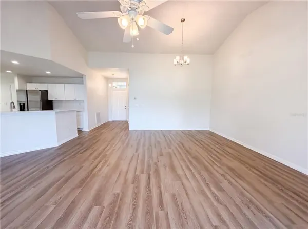 923 OXFORD PARK DR #81, Sun City Center, FL 33573