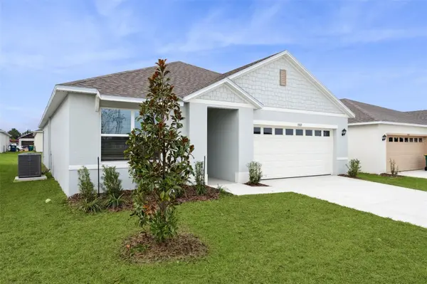 144 FLAG LILLY LN, Umatilla, FL 32784