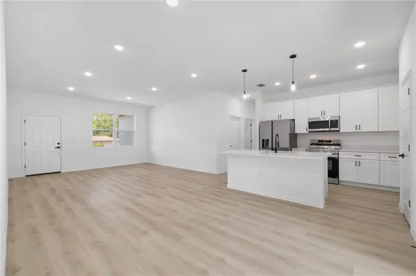 3261 W GAINESVILLE DR, Citrus Springs, FL 34433