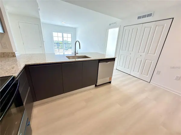 5563 MILLENIA PARK BLVD #429, Orlando, FL 32839