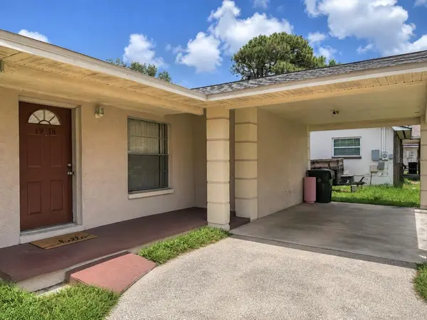 1918 E HANNA AVE, Tampa, FL 33610