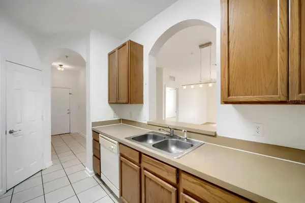 6466 CAVA ALTA DR #208, Orlando, FL 32835