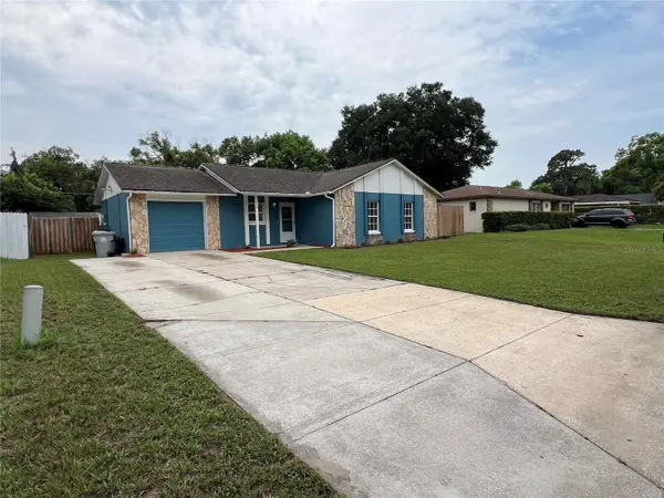 6 E THRUSH ST, Apopka, FL 32712