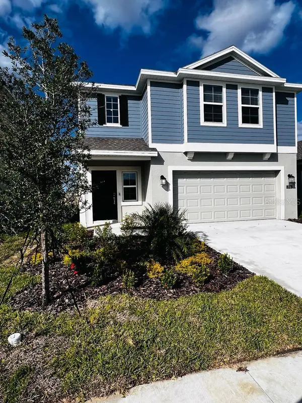 215 AQUA AVE, Davenport, FL 33837