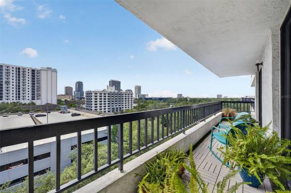 530 E CENTRAL BLVD #803, Orlando, FL 32801