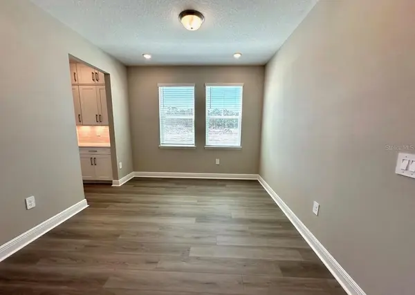 2122 DIVOT DR, Daytona Beach, FL 32124