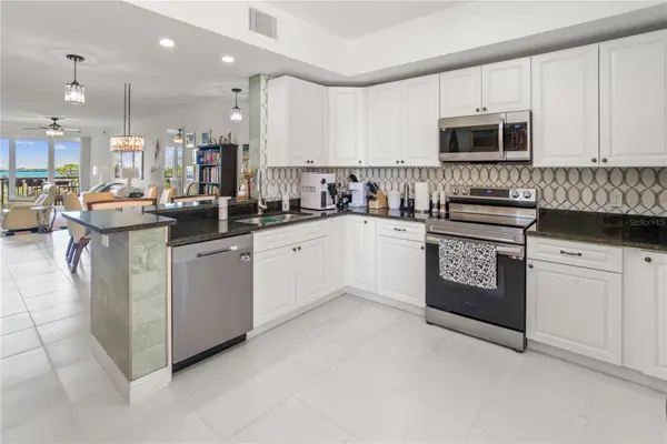 735 W PILOT LN #506, Merritt Island, FL 32952
