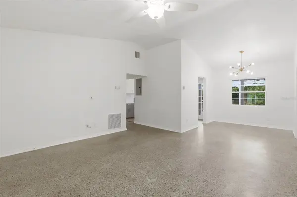 724 BRAIDWOOD LN, Orlando, FL 32803