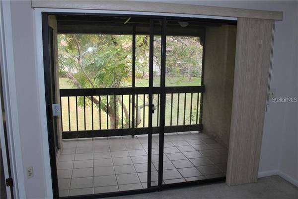 2906 S SEMORAN BLVD #2, Orlando, FL 32822