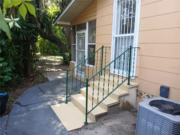 2005 JEFFERSON AVE, Sanford, FL 32771