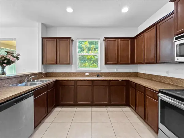 16100 YELLOWEYED DR, Clermont, FL 34714