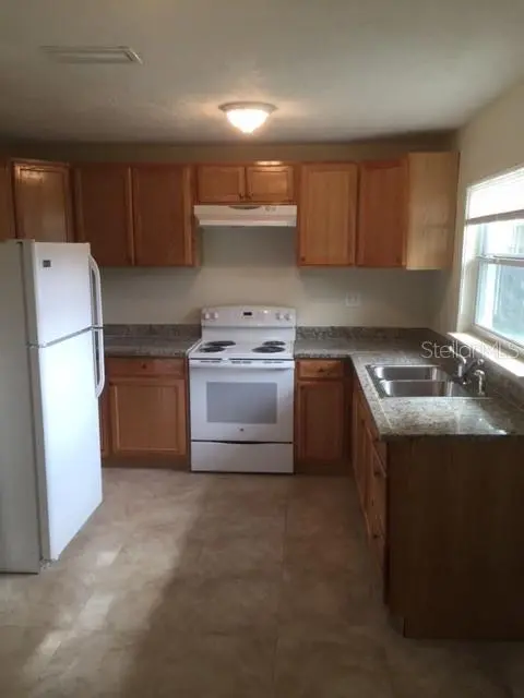 5982 52ND AVE N, Kenneth City, FL 33709