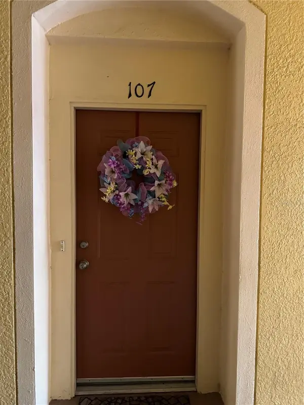 6335 CONTESSA DR #107, Orlando, FL 32829