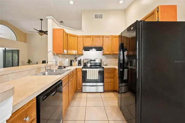 2424 PEWTER CT, Orlando, FL 32837