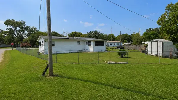 354 PARK DR, Deland, FL 32724