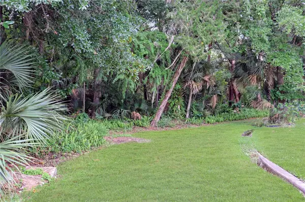 303 W LAKE MARY BLVD, Sanford, FL 32773