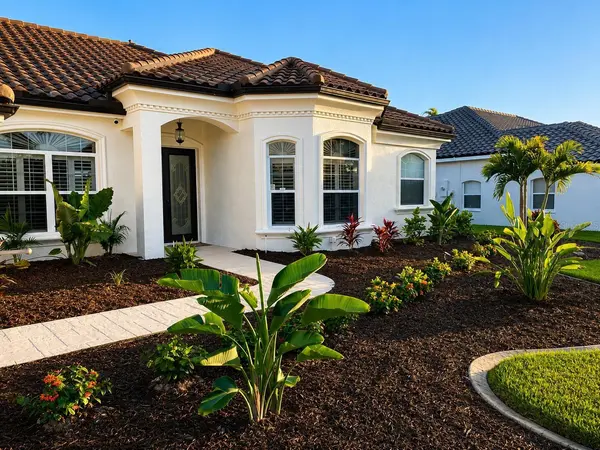 7468 ROXYE LN, Sarasota, FL 34240