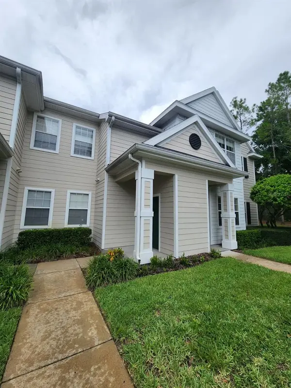 142 SOUTHERN PECAN CIR #204, Winter Garden, FL 34787