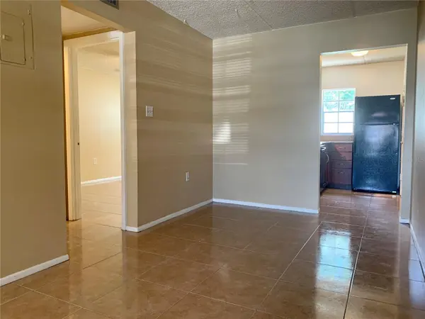 525 CONWAY RD #9, Orlando, FL 32807