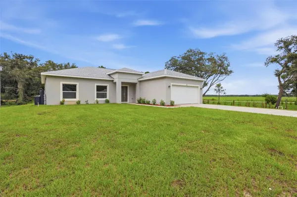 121 S CANOE CREEK RD, Kenansville, FL 34739