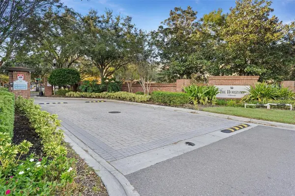 6265 CONTESSA DR #210, Orlando, FL 32829