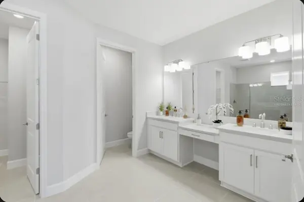 15993 HONEY HARVEST ST, Winter Garden, FL 34787
