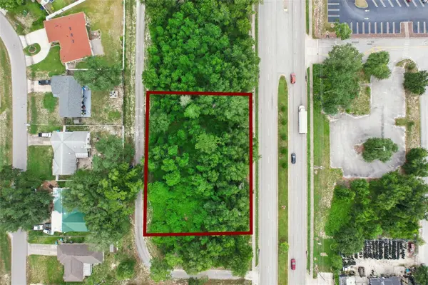 2841 HOWLAND BLVD, Deltona, FL 32725