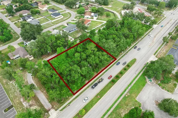 2841 HOWLAND BLVD, Deltona, FL 32725