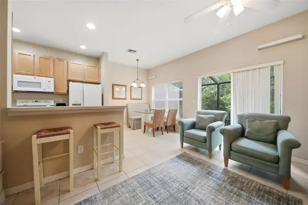 2402 CARAVELLE CIR, Kissimmee, FL 34746