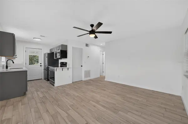 1333 STILLWATER AVE, Deltona, FL 32725