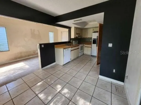 270 AMBERWOOD CT, Ormond Beach, FL 32174