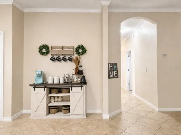 10205 CYPRESS VINE DR, Orlando, FL 32827