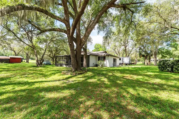 10871 SE COUNTY ROAD 326, Morriston, FL 32668