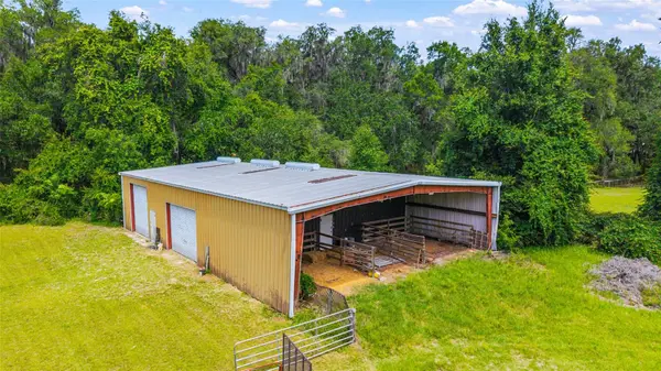 2285 W HIGHWAY 318, Citra, FL 32113