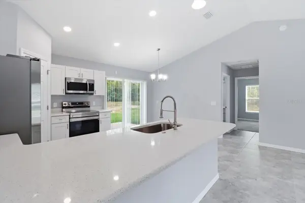 3266 SW ADMIRAL LANDING DR, Dunnellon, FL 34431