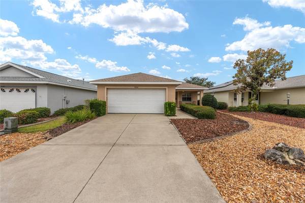 9042 SW 102ND CIR, Ocala, FL 34481