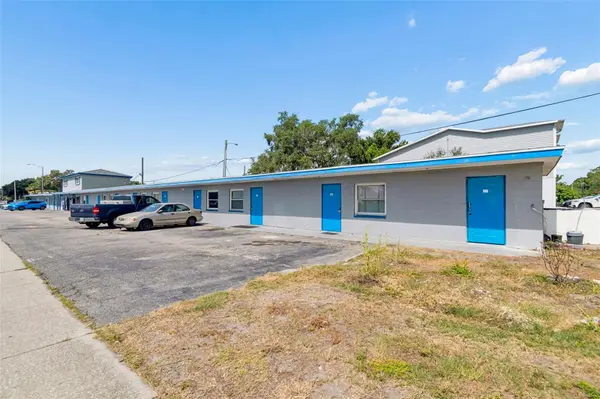 6409 S DALE MABRY HWY, Tampa, FL 33611