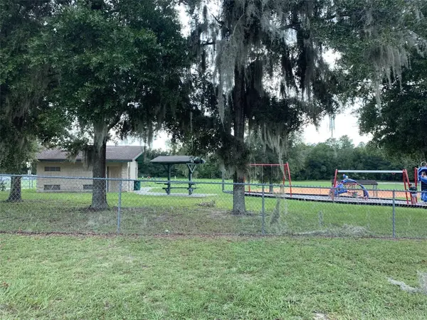 547 W HOMEWAY LOOP, Dunnellon, FL 34434