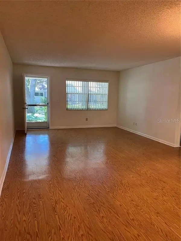 8591 SW 93RD PL #E, Ocala, FL 34481