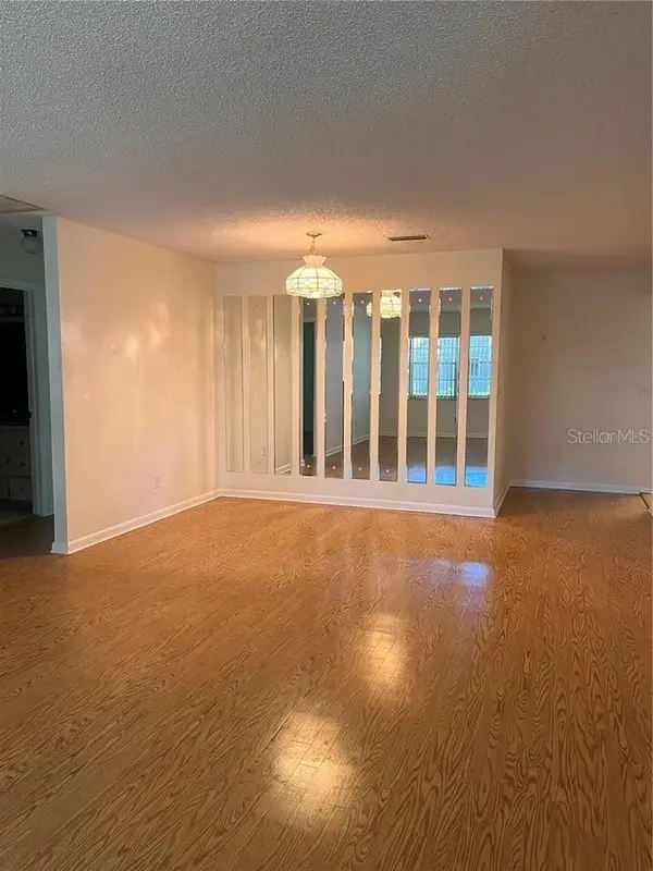 8591 SW 93RD PL #E, Ocala, FL 34481