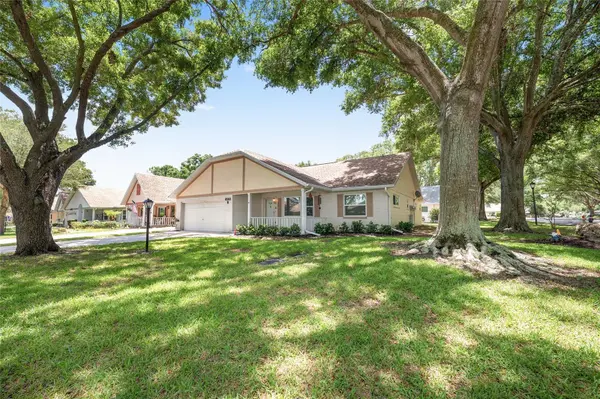 8560 SW 90TH ST #E, Ocala, FL 34481