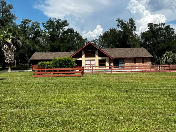 7 MEADOW WOOD DR, Ocala, FL 34482
