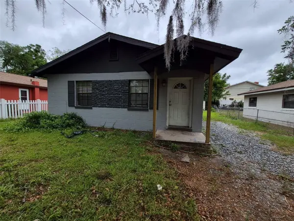 1106 SW 5TH ST, Ocala, FL 34471