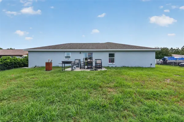 8 ALMOND DRIVE TRCE, Ocala, FL 34472