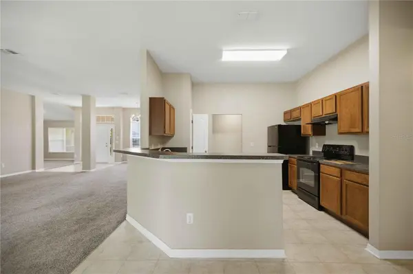 334 LAKE DR, Ocala, FL 34472