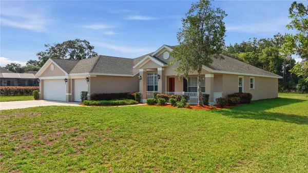 334 LAKE DR, Ocala, FL 34472