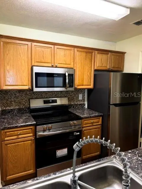 3705 SW 27TH ST #916, Gainesville, FL 32608