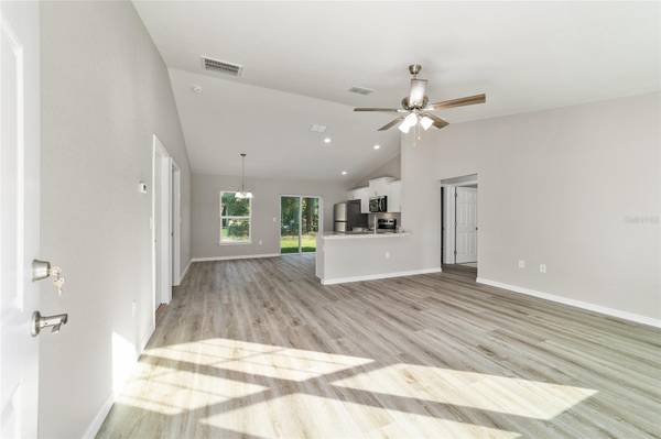 147 JUNIPER CIR, Ocala, FL 34480