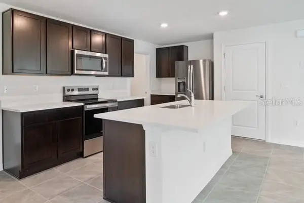 8686 SW 44TH TER, Ocala, FL 34476